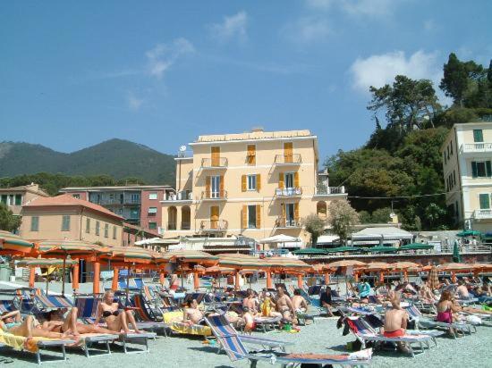 Hotel La Spiaggia Monterosso al Mare Exterior photo